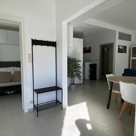 Appartement 1-e Bel Spacieux Climatise Parking Prive Gratuit Sur Demande *