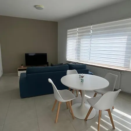 Appartement 1-e Bel Spacieux Climatise Parking Prive Gratuit Sur Demande