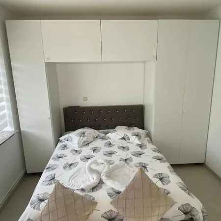 Apartamento 1-e Bel Spacieux Climatise Parking Prive Gratuit Sur Demande
